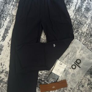 ALO Yoga Midnight Black Leggings